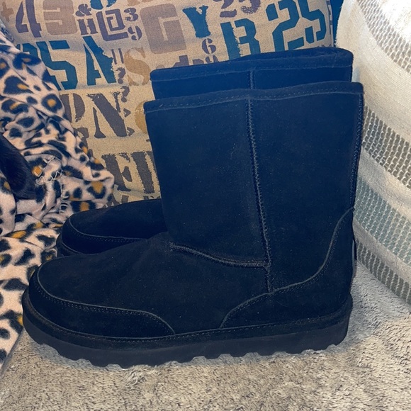 BearPaw Boots - Picture 2 of 9